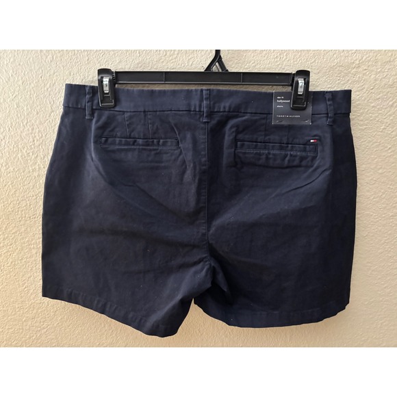Tommy Hilfiger Women's Navy Blue Hollywood Style Chino Shorts New(A579) - Picture 2 of 3